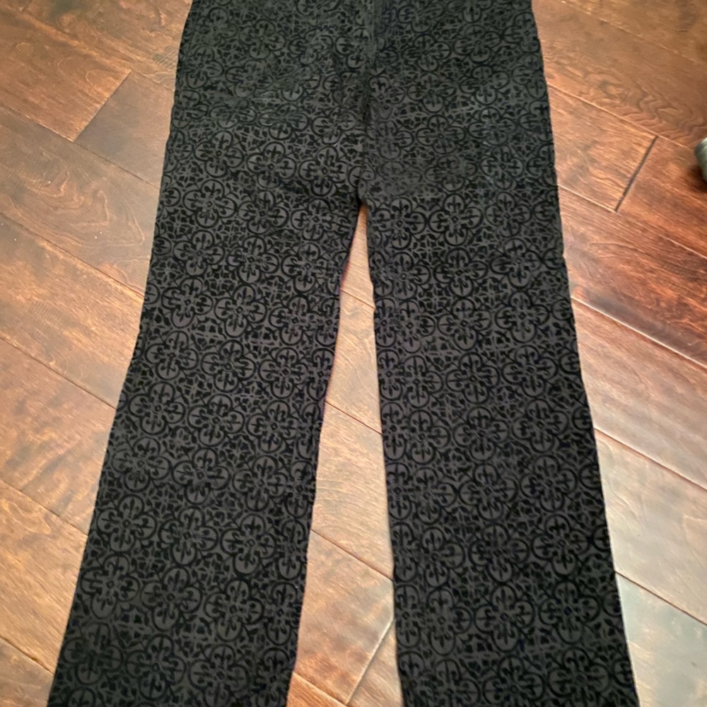 Susan Bristol Black with velvet dress pants size 6